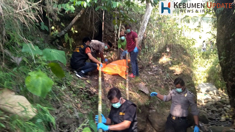 Seminggu Bau Busuk, Warga Pandansari Ditemukan Tewas Gantung Diri