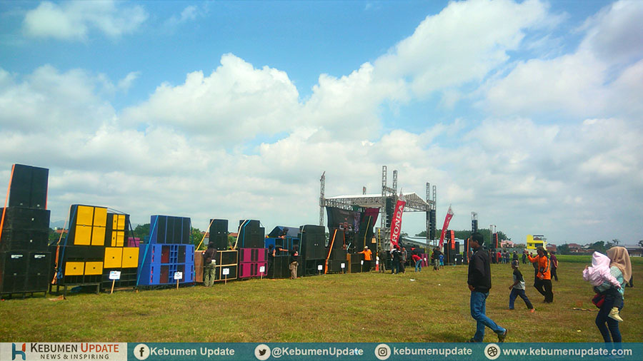 Copdar CBSI 2, Puluhan Pengusaha Demo Sound System di Gombong