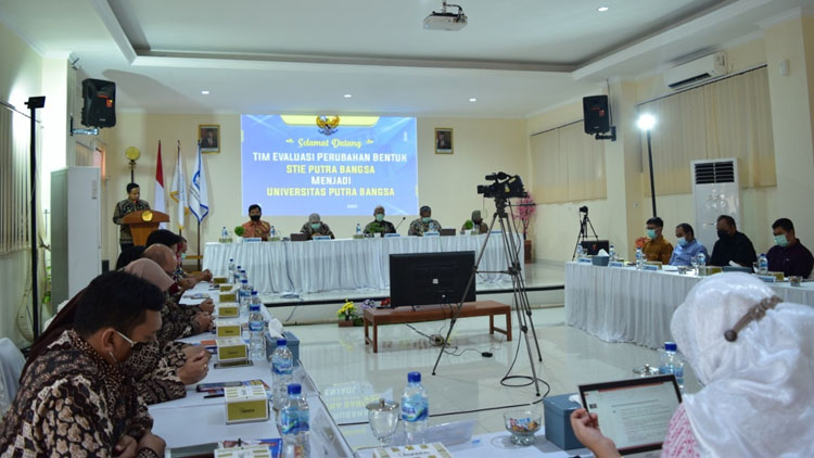 Universitas Putra Bangsa