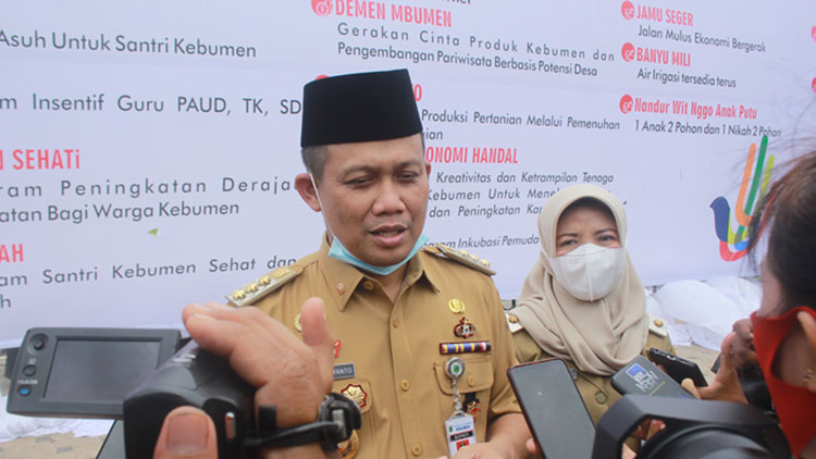 100 Hari Kerja