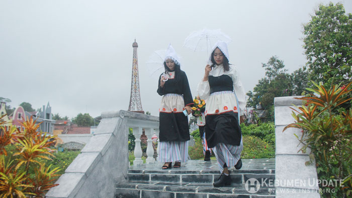 Gading Paradise