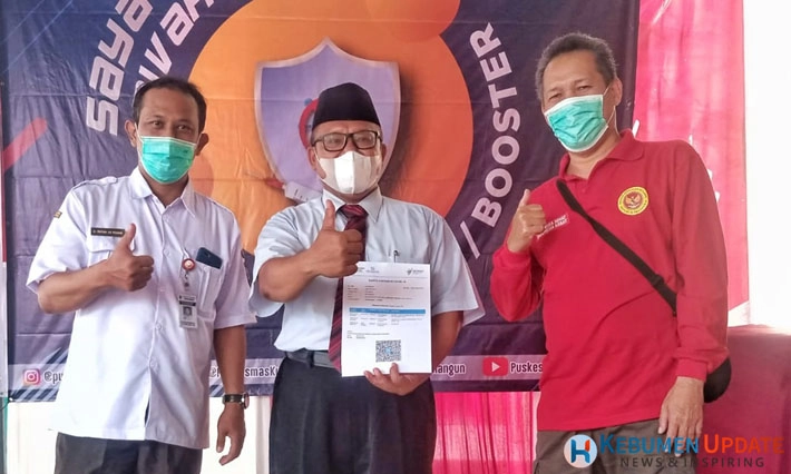 Vaksinasi Booster