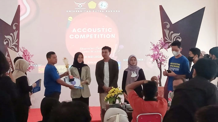 SMAN 1 Kutowinangun Juara I Accoustic UPB