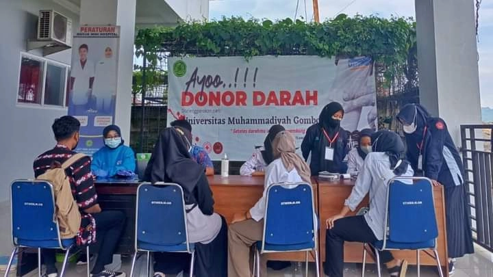 Realisasikan Program Kerja, KSR Unimugo Kolaborasi Dengan Perhimaks Gelar Kegiatan Donor Darah