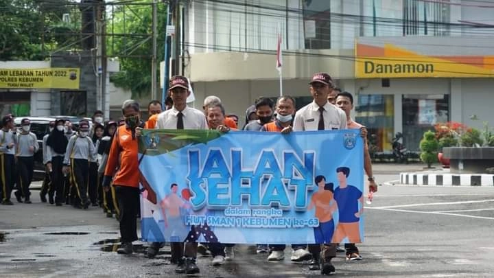 Bupati Membuka Rangkaian Acara Smansa Home Coming ke-63