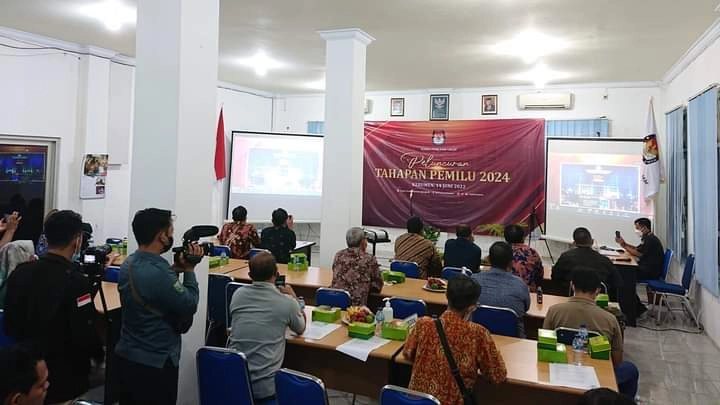 KPU Kebumen Gelar Nonton Bareng Peluncuran Tahapan Pemilu Tahun 2024