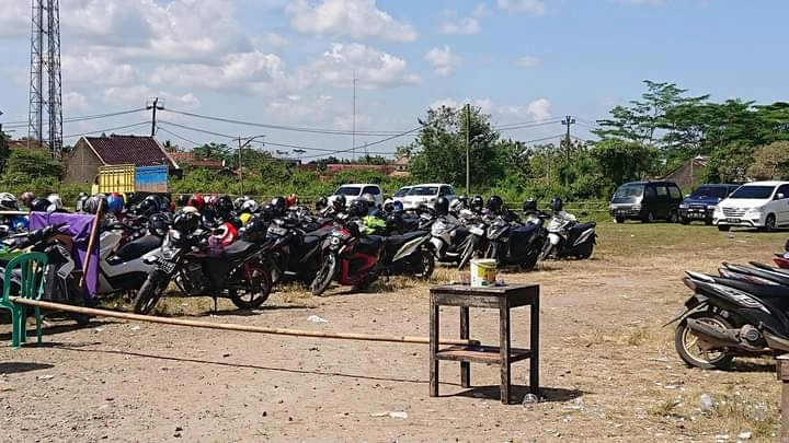 Parkir Liar Selama Gelaran KIE Ditertibkan Petugas Gabungan