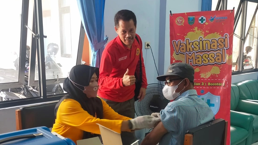 Di Kebumen, Binda Jateng Menggelar Vaksinasi di Klinik Pengobatan Penyakit Paru (KP3)