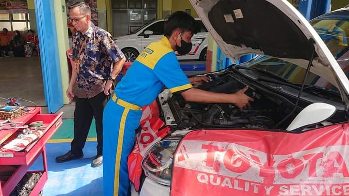Tingkatkan Skill, Nasmoco Go To School Hadir di SMK Cipta Karya Prembun