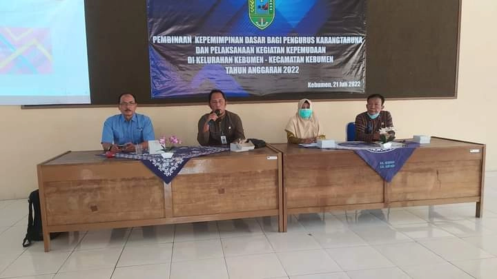 Karang Taruna Kelurahan Kebumen Ikuti Pembinaan Kepemimpinan Dasar