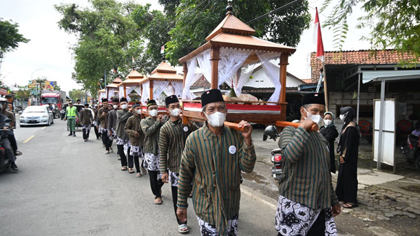 Tradisi Banyumudal