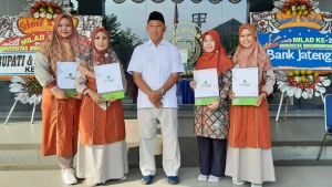 Karyawan Unimugo