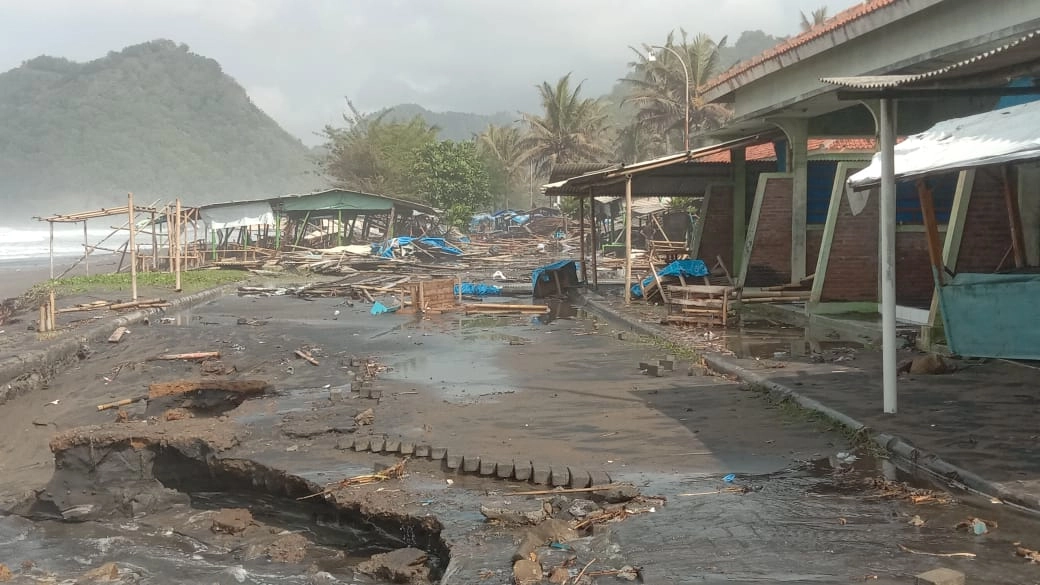 Gelombang Pasang
