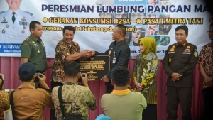 Resmikan 8 Lumbung Pangan Masyarakat Dalam Rangka Hari Pangan Sedunia, Bupati Kebumen: Petani Ora Baen-baen