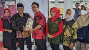 DPC PDIP Kebumen Bersama Dishanpan Jateng Berikan Bantuan di Wilayah Terdampak Bencana