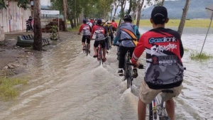 Ribuan Peserta Ikuti Gowes Berhadiah Dalam Rangka Hari Kesehatan Nasional ke-58