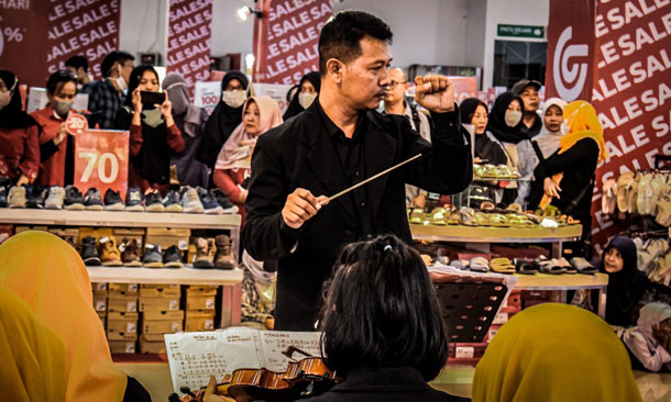 Kebumen Violin Orchestra 