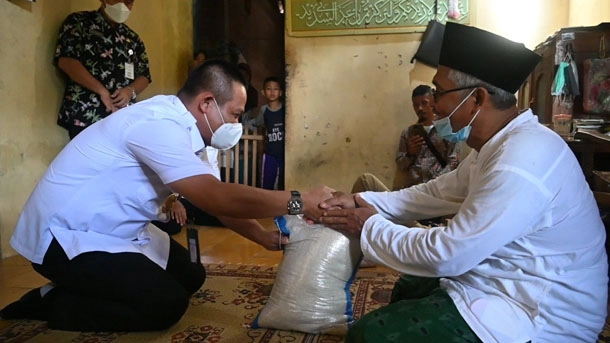 Bantuan Beras