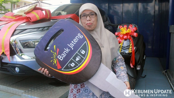 Hadiah mobil Mitsubishi XPander