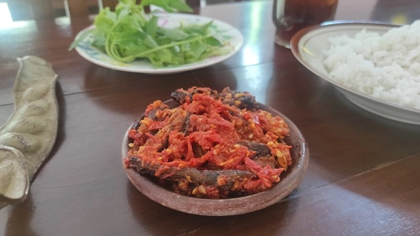 Warung Sambal Belut Pak Sunadi