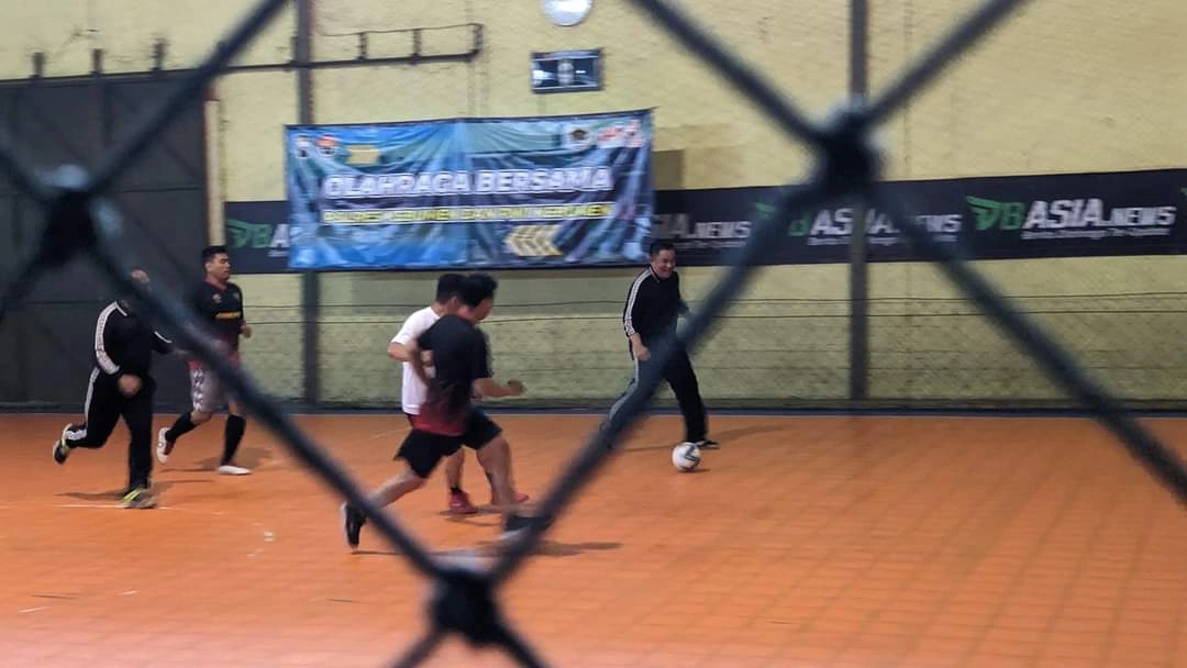 Fun Futsal Antara Polres Kebumen dan PWI Diwarnai Hujan Gol
