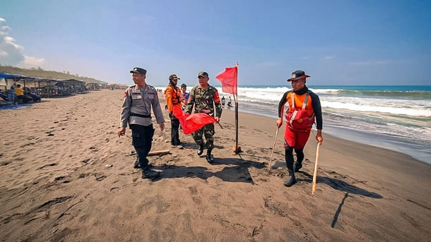 Korban Tenggelam di Pantai Laguna