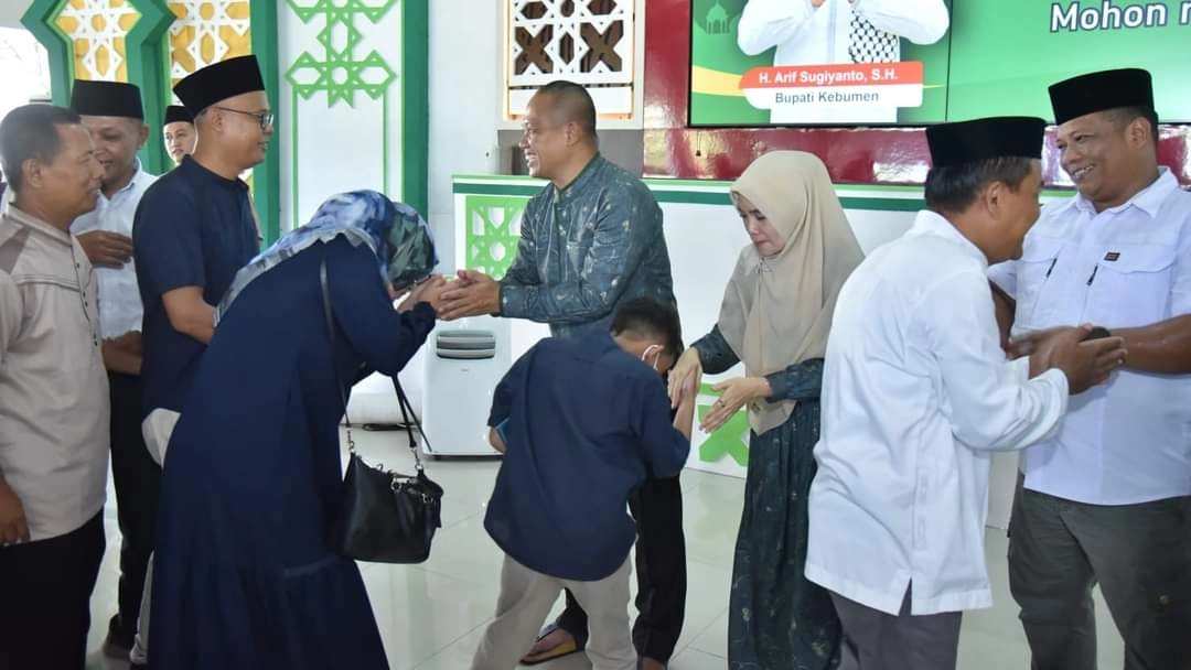 Halal Bihalal di Pendopo Kabumian, Pesan Bupati: Hati-hati di Tempat Wisata