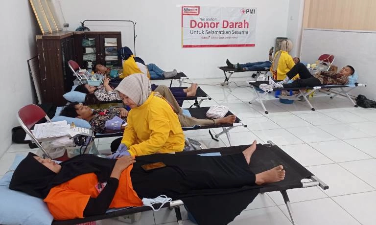 Donor Darah Alfamart