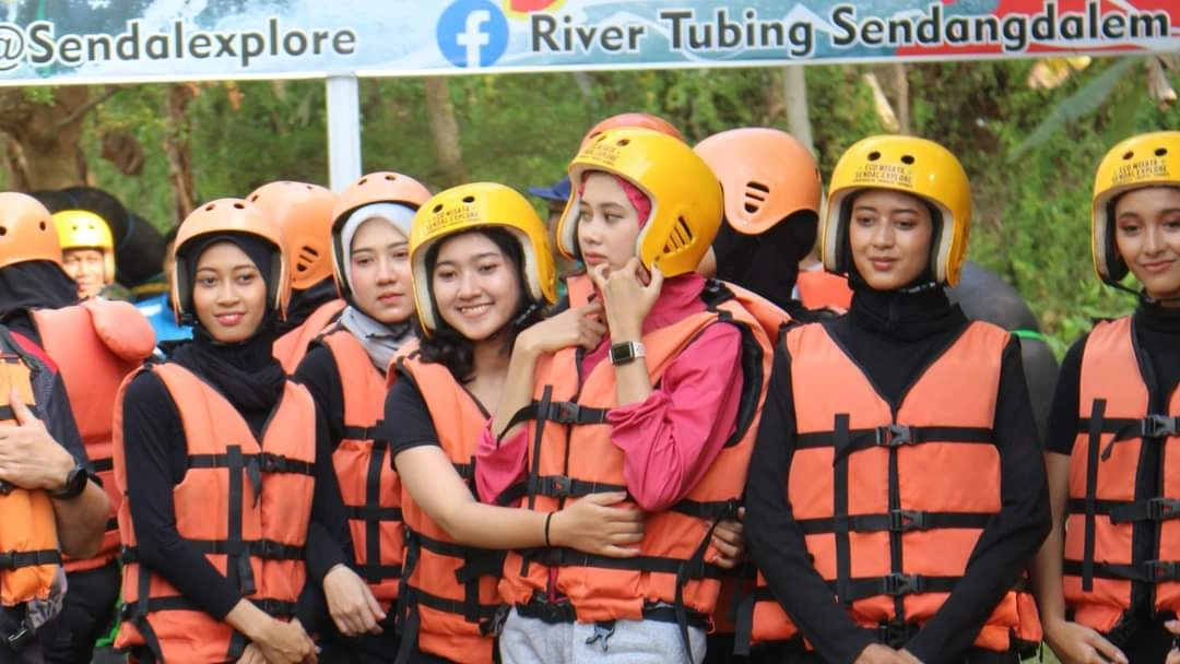 15 Putri Otonomi Indonesia 2023 Kunjungi River Tubing Sendangdalem, Ini Kesan Mereka