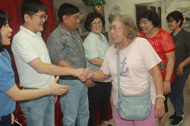 Ketua Yayasan Kelenteng Kong Hwie Kiong 