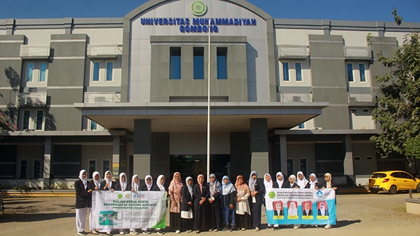 Mahasiswi UNIMUGO