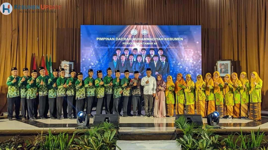 Pimpinan Daerah Muhammadiyah dan Aisyiyah Kebumen Periode 2022-2027 Resmi Dikukuhkan