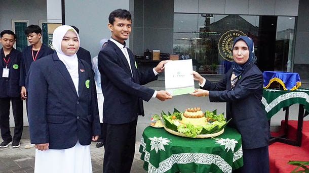 Upacara HUT Ke-78 RI di UNIMUGO