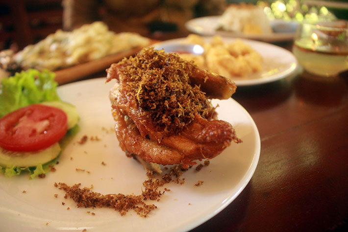 Kampung Lukulo Cafe & Resto