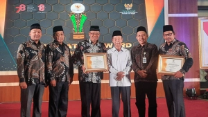 Baznas Kebumen Terima Penghargaan Tingkat Provinsi