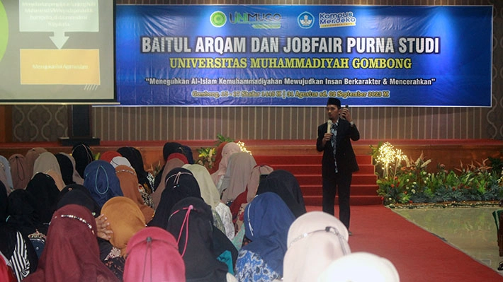 Job Fair dan Darul Arqam Purna Studi UNIMUGO