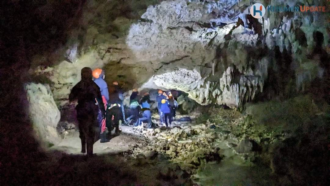 Di Balik Permukaannya yang Tandus, Tersimpan Eksotisme dan Keindahan Perut Bumi (3)