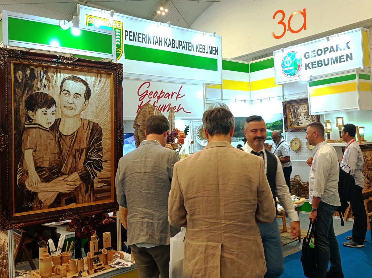 Geoproduk Geopark Kebumen