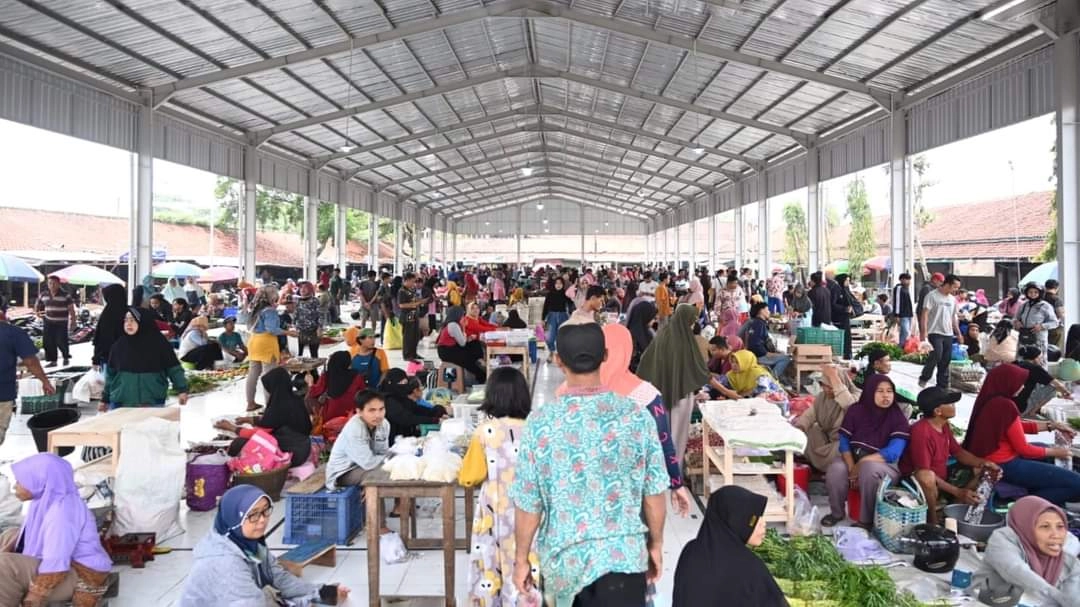 Resmi Beroperasi, Pedagang Pasar Pagi Mulai Berjualan di Tempat Baru