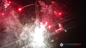 Malam Pergantian Tahun di Alun-alun Kebumen Tanpa Pesta Kembang Api, Ini Alasannya