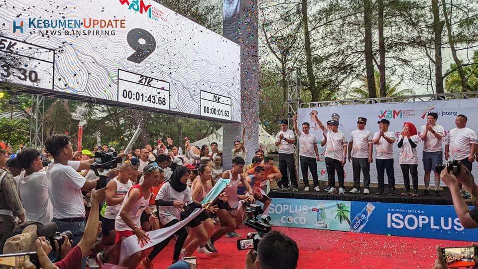 2.500-an Pelari Ramaikan Kebumen Beach Marathon 2023