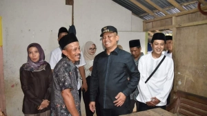 Masuk Kategori Miskin Ekstrem, Warga Sendangdalem Dapat Bansos dan Kambing