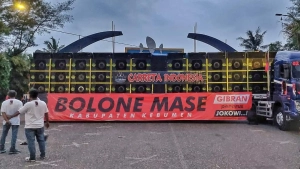 Carreta Indonesia Canvassing Truck Trailer Sound Music Bolone Mase Sambangi Pantai Suwuk