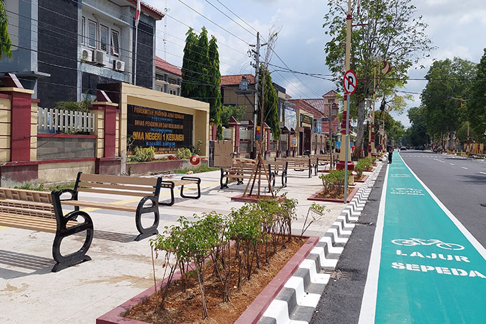 Tiga Tahun Bupati Kebumen