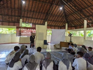 Diklatsar KSR PMI Kebumen Berlangsung di Bumper Widoro Selama 5 Hari