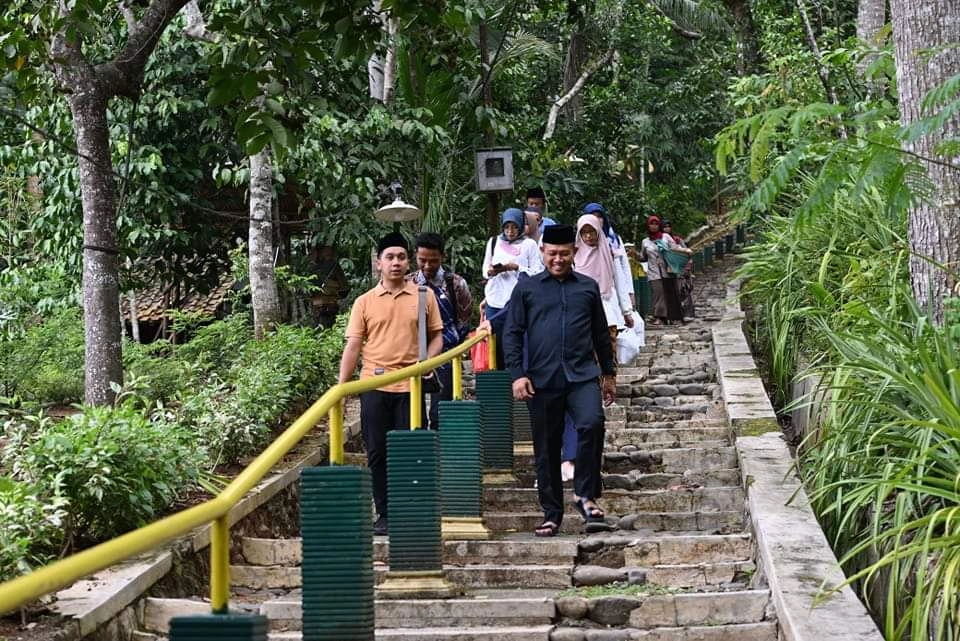 Wisata Religi Bulupitu: Kearifan Lokal yang Mampu Menjaga Keanekaragaman Hayati