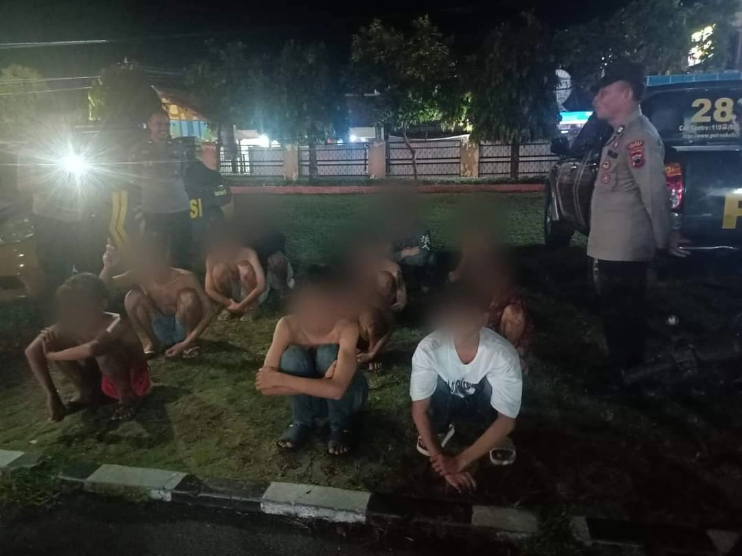 11 Pemuda Diamankan Sebelum Aksi Perang Sarung, Barang Bukti Berisi Pemberat