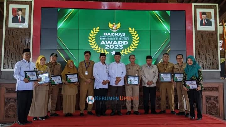 Baznas Kebumen Beri Penghargaan untuk Sejumlah Instansi Maupun Personal, Berikut Daftarnya