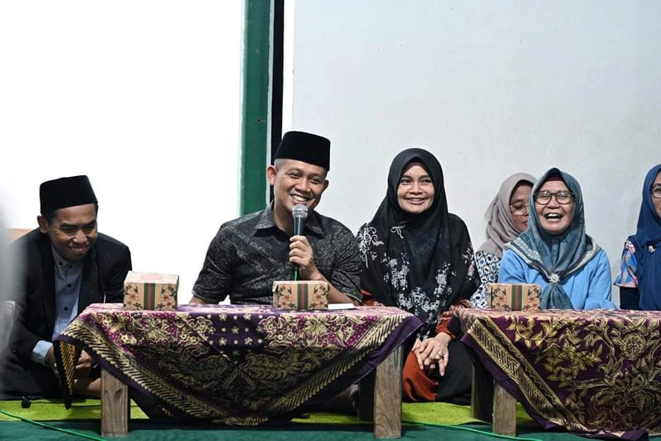 Bupati Tandatangani SK Pemberian THR bagi 2.604 Pegawai Honorer