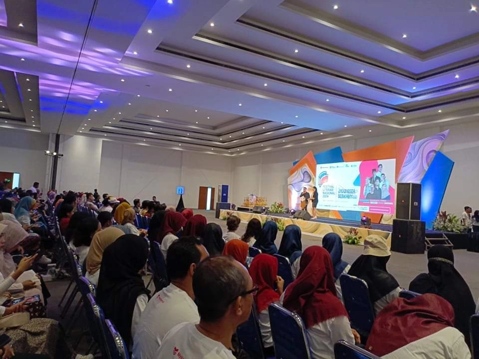 Pemkab Kebumen Terima Penghargaan dari Startup Nyalanesia dalam Ajang Festival Literasi Nasional